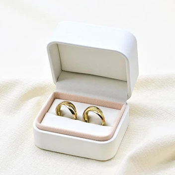 Custom PU Jewelry Boxes with Logo Custom PU Jewelry Boxes with Logo